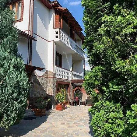 Casa Din Livada Villa Borsa (Maramures)